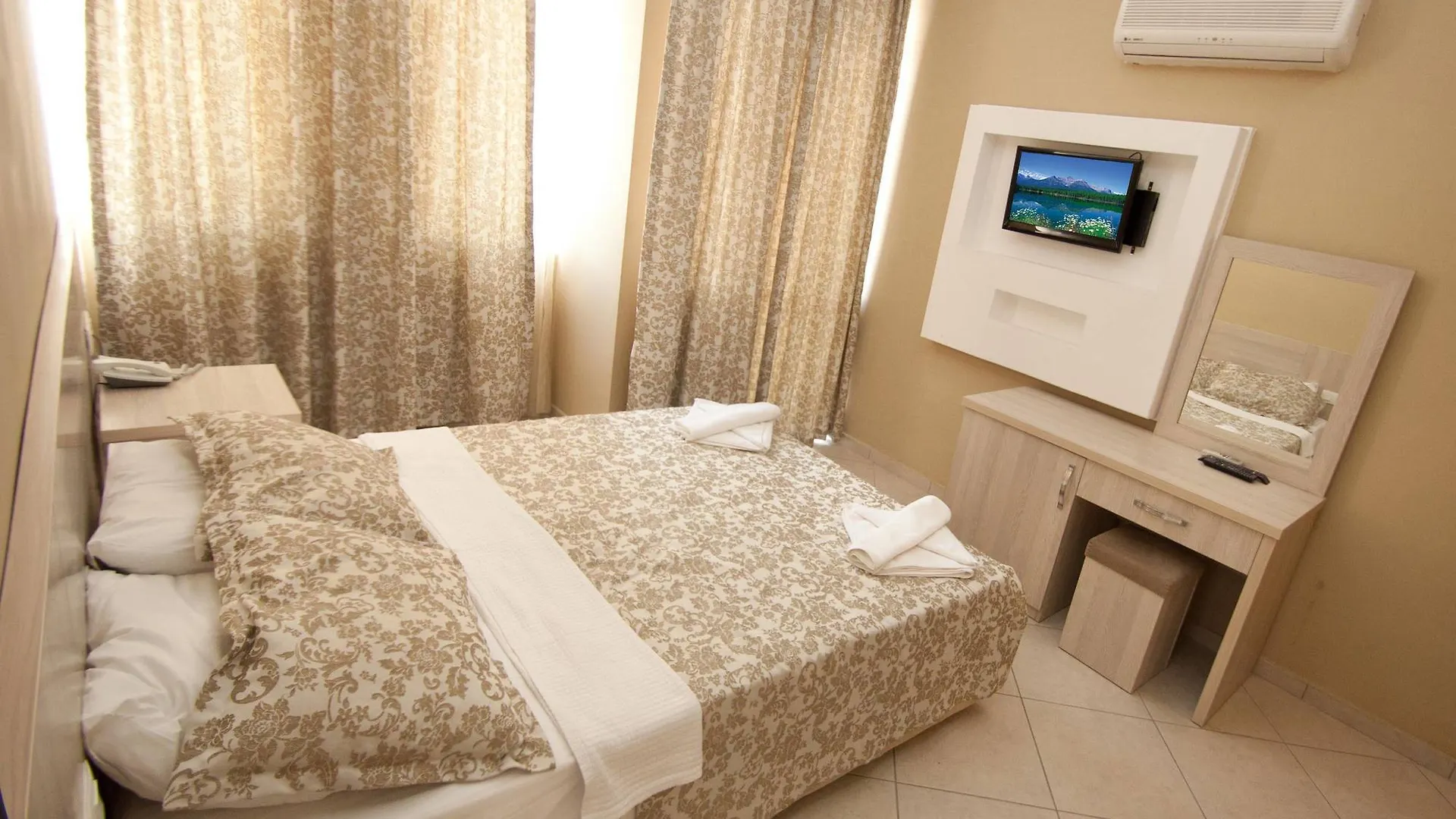 Flora Palm Resort Fethiye